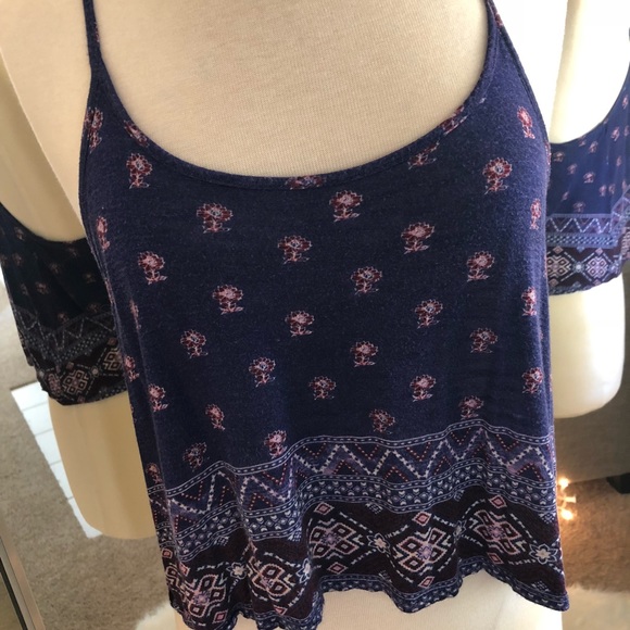 F21 Blue Floral Deco Print Crop Top - Picture 4 of 5
